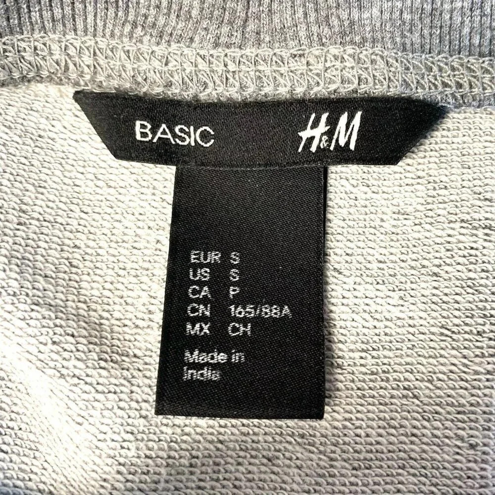 H&M Women Pull Over Crew Neck Gray Casual Sweatshirt Size Small - Picture 11 of 12